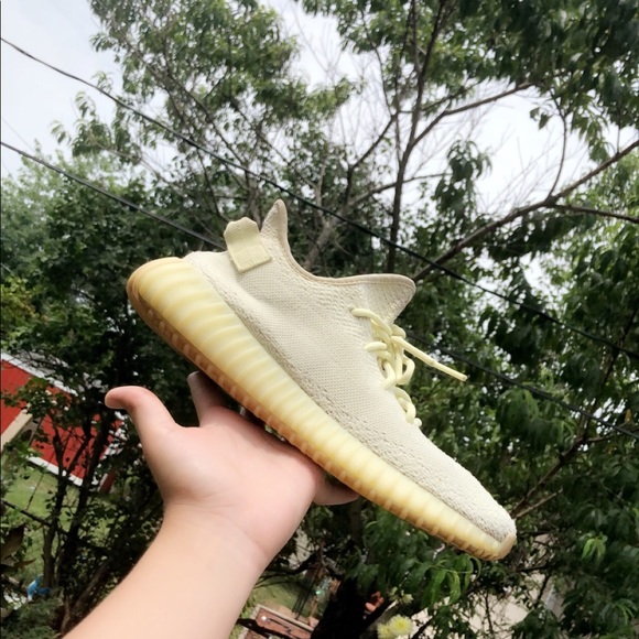 Butter Yeezy boost 350 v2 - Picture 1 of 5